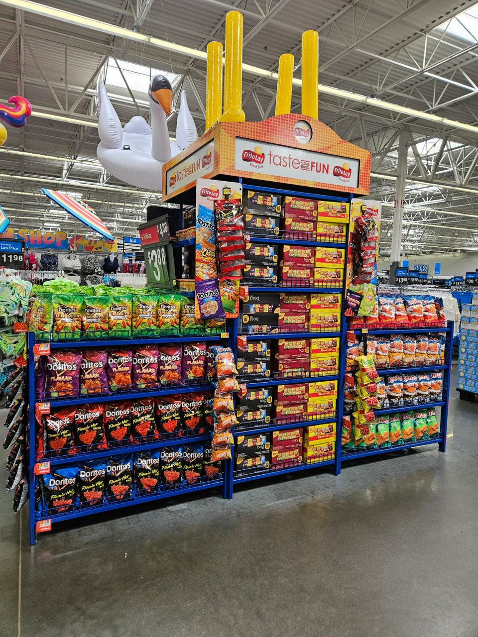 How Do Custom Displays Support Brand Identity