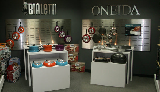 How to Choose the Right Retail Fixture Manufacturer for Your Store!
